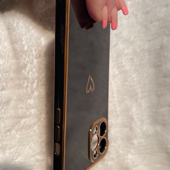 IPhone 12 Pro Max 6.7โ Case - Picture 9 of 9